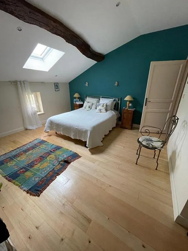ゲストハウス La Ferme De Villeneuve Saint-Antoine